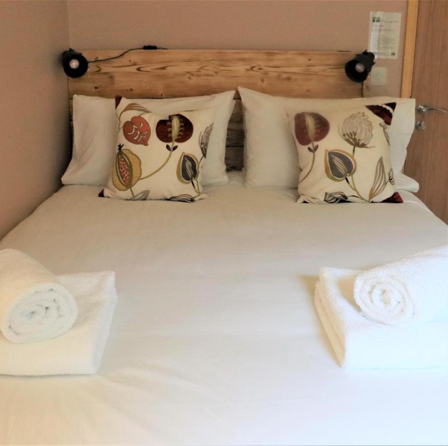 South Downs Eco Lodge & Camping East Meon エクステリア 写真